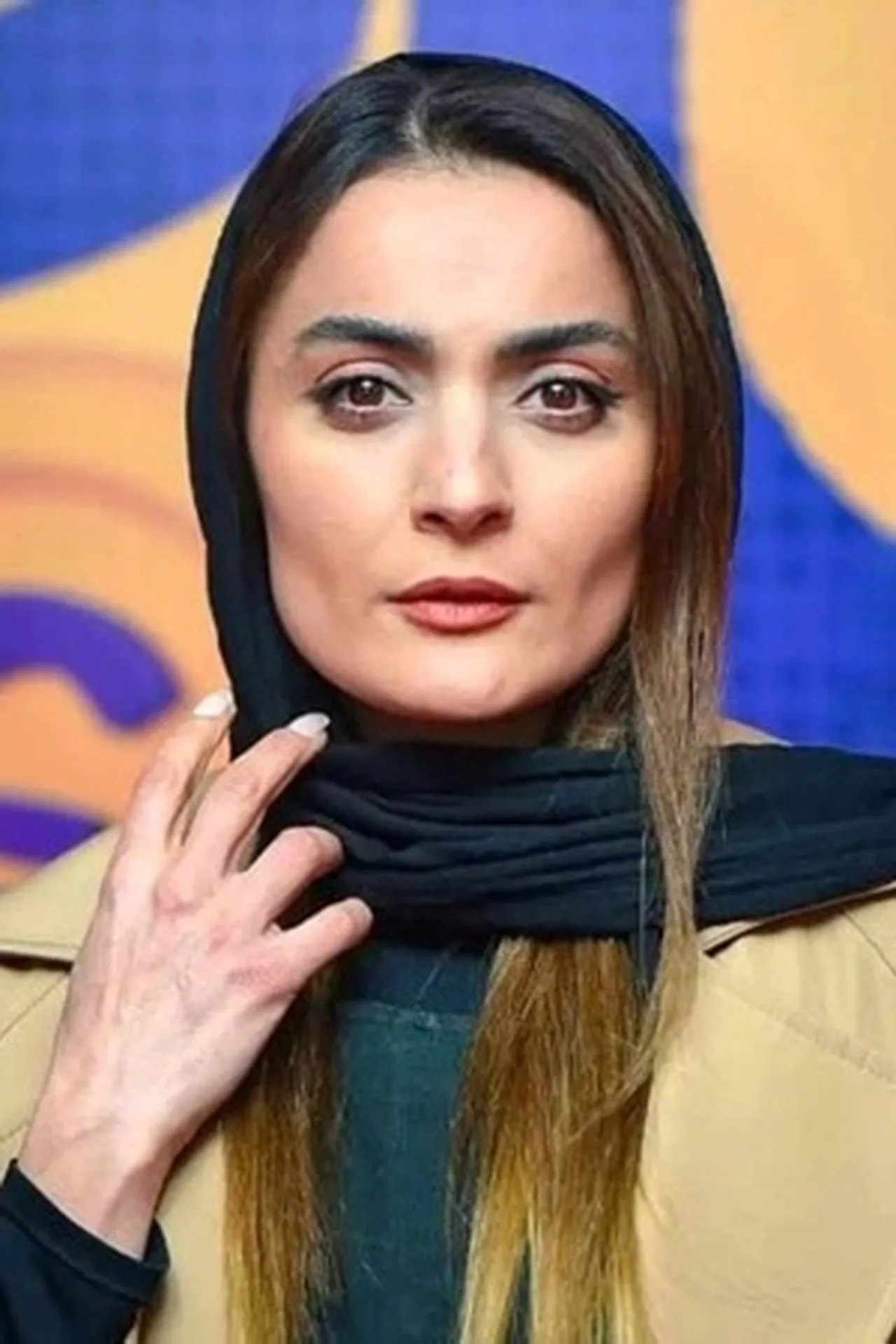 السا فیروزآذر