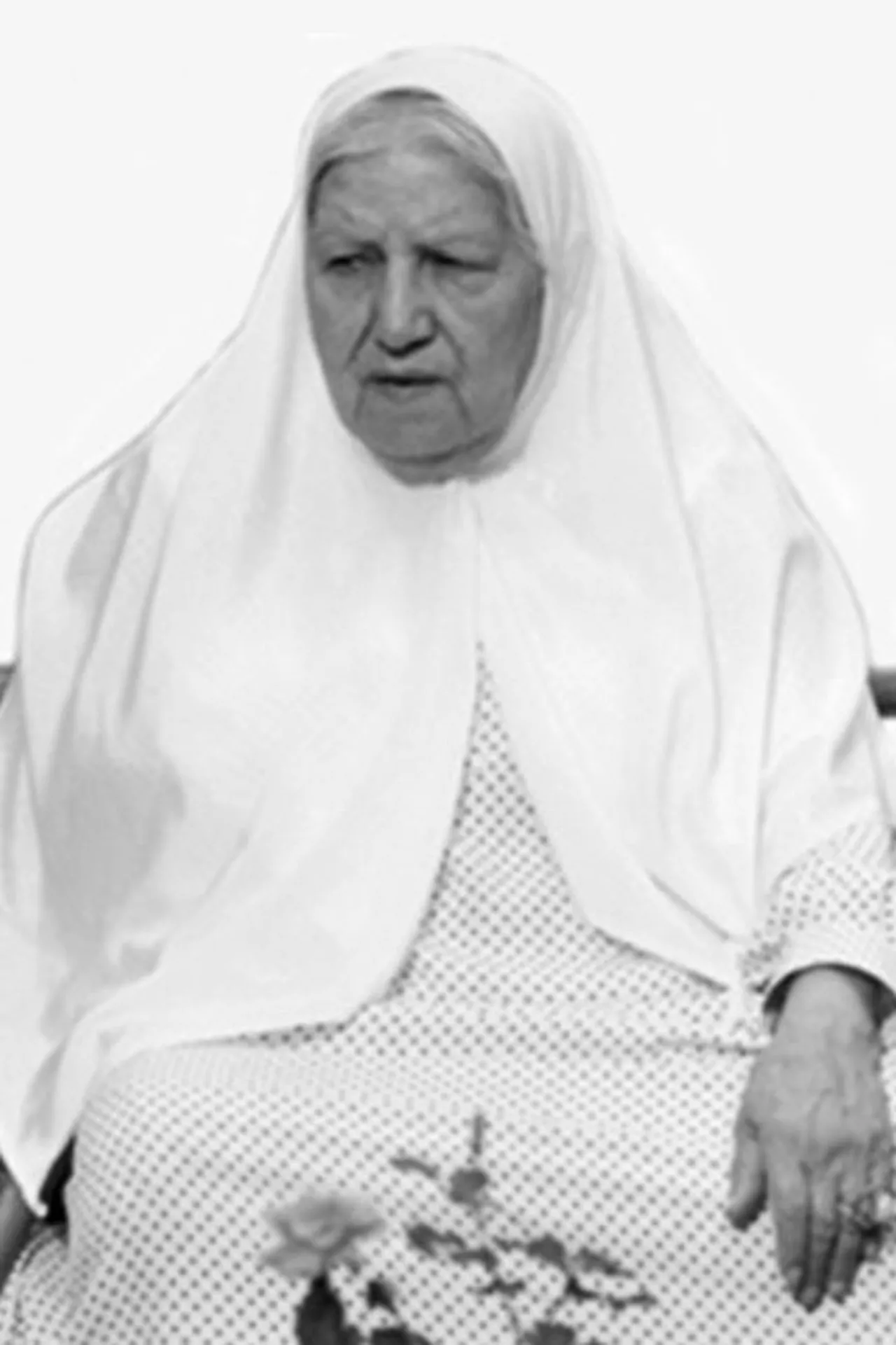 رقیه چهره آزاد