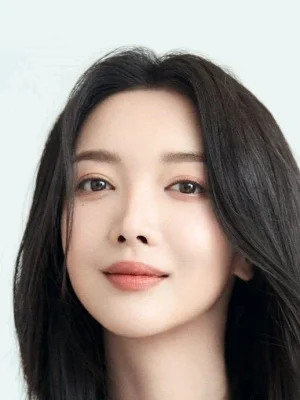Lyan Zhang